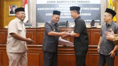 Wabup Serang Najib Hamas Sampaikan Raperda RPJMD Usul Bupati