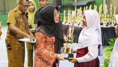 Bunda Literasi Banten Ajak Pelajar Kunjungi Perpustakaan