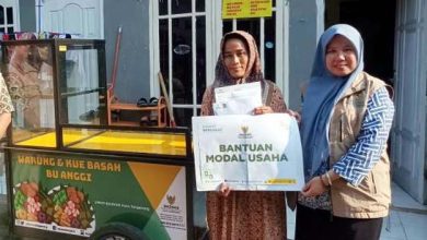 BAZNAS Kota Tangerang Beri Bantuan Modal Usaha 100 Mustahik