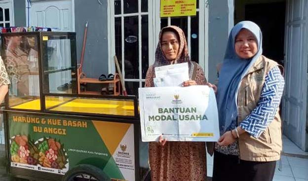 BAZNAS Kota Tangerang Beri Bantuan Modal Usaha 100 Mustahik