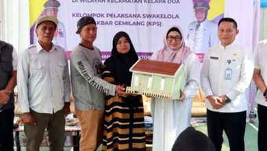 Wabup Tangerang Serahkan 10 Unit Rumah Program Bedah RTLH
