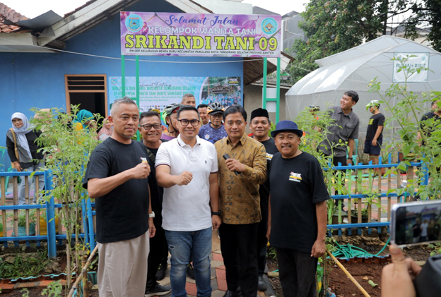 Pilar Saga Ajak Warga Hijaukan Tangsel Lewat Kegiatan Konservasi