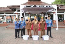 Pemkot Serang Salurkan Bantuan Sosial untuk Veteran di Hari Pahlawan