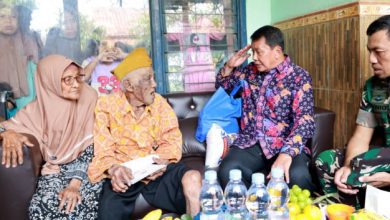 Jelang Hari Pahlawan, Bupati Tangerang Kunjungi Rumah Veteran Perang