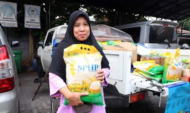Gampang Sembako On the Road Kota Tangerang Diserbu Masyarakat