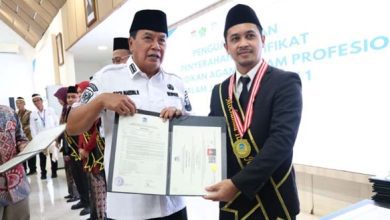 Bupati Tangerang Hadiri Penyerahan Sertifikat Guru Pendidikan Agama