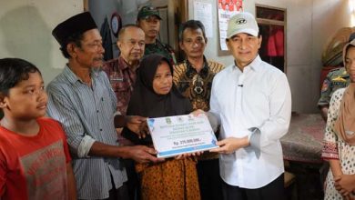 Pemprov dan BAZNAS Banten Perbaiki Rumah Warga di Pandeglang