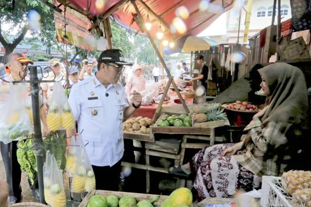 Maryono Ajak Masyarakat Bersama-sama Menata Kawasan Sipon Cipondoh