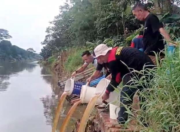 Banksasuci Desak 59 Perusahaan Turut Netralisir Air Sungai Cisadane