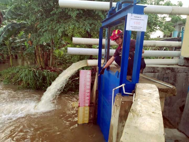 Pemkot Tangerang Aktivasi Unit Pompa Air di Lokasi Terdampak Banjir