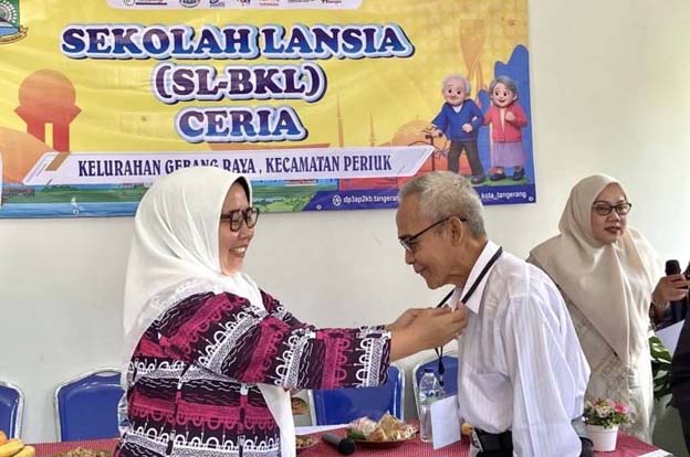 Pemkot Tangerang Resmi Buka Sekolah Lansia di 13 Lokasi