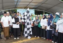 Wabup Tangerang Lepas Jalan Santai Sarungan, Harlah Ke-103 NU