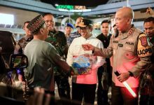 H-5 Lebaran, Gubernur Banten Tinjau Arus Mudik di Pelabuhan Merak