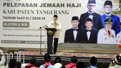 Bupati Maesyal Rasyid Lepas 393 Jamaah Haji Kloter 5 JKB