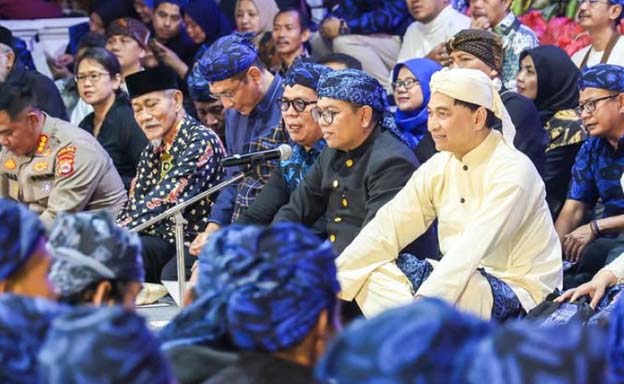 Andra Soni Terima Amanat Pelestarian Alam dari Warga Adat Baduy