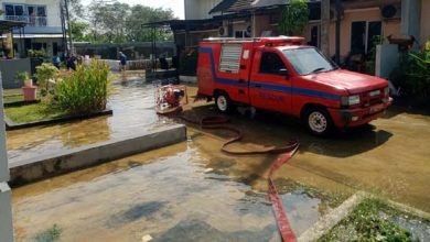 Pemkot Tangsel Lakukan Penyedotan Air di Wilayah Terdampak Banjir