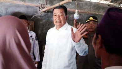 Bupati Tangerang Beri Bantuan Renovasi Rumah Tidak Layak Huni