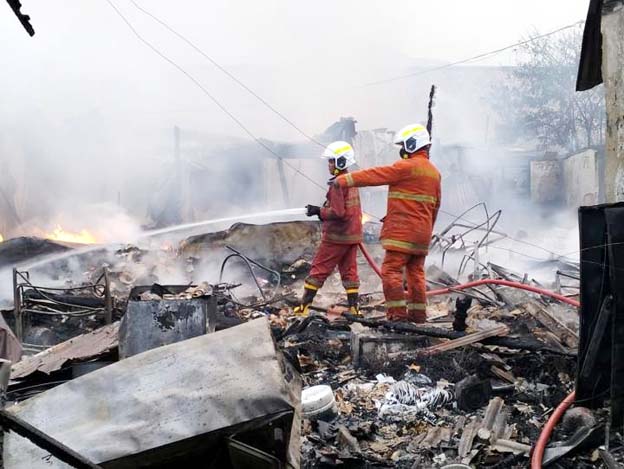 Puluhan Rumah di Komplek Asrama Polri Ciledug Ludes Terbakar