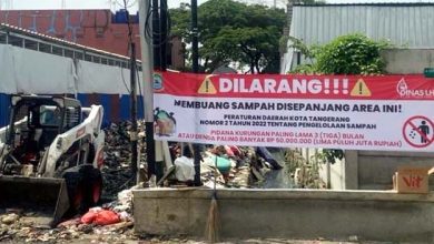 Pemkot Tangerang Tutup TPS Liar di Kelurahan Karang Timur
