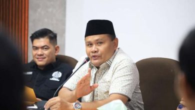 Ketua Komisi I DPRD Menanggapi Ketidakhadirannya di Acara Haul Syekh Nawawi