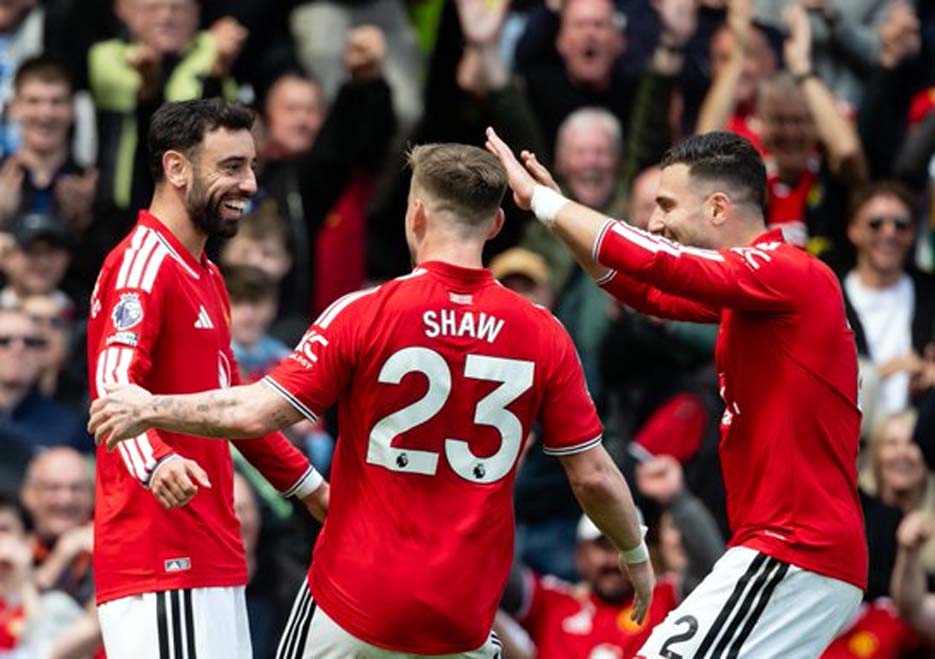 Man Utd Kalahkan Forest 3-2 dan Mengamankan Posisi Ketiga di Liga Premier