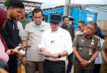 Pilar Saga Tinjau Pengerjaan Proyek di Jalan Ciater Tangsel