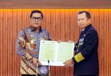 Perkuat Layanan Transportasi, Maryono Teken MoU dengan Kemenhub