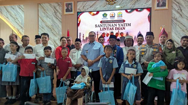 Walikota Serang Buka Santunan 100 Yatim Lintas Iman Inisiasi FKUB