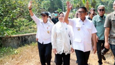 Gubernur Banten Bangun Jalan Kampung Buluh Pandeglang