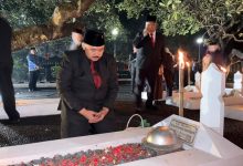 HUT ke-81 RI, DPRD Kota Tangerang Lakukan Renungan Suci di TMP Taruna