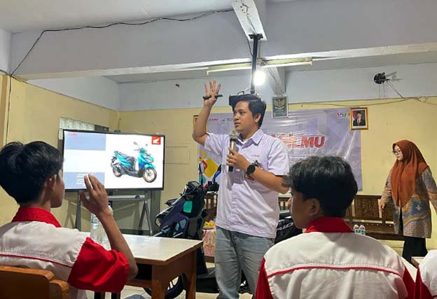 AHBI Bekali Siswa dengan Teknologi Terkini Sepeda Motor Honda