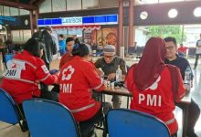 PMI Kota Tangerang Gelar Cek Kesehatan Gratis di Bandara Soetta