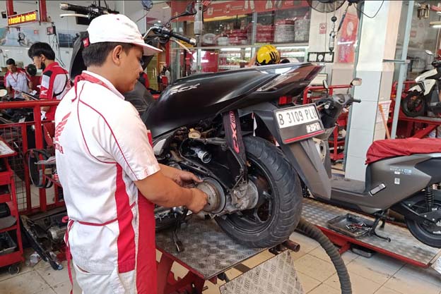 Promo Harpelnas Servis Motor Honda Diskon Jasa 20 Persen