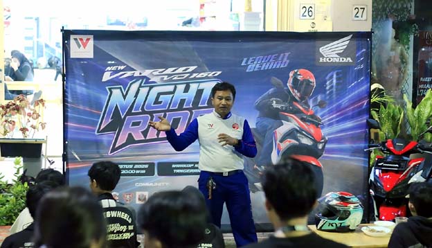 WMS Ajak Komunitas motor Honda Nikmati Serunya Riding Malam