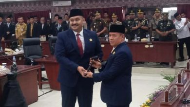 Saiful Milah Resmi Dilantik Sebagai Ketua DPRD Kota Tangerang