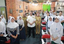 Diskominfo Kota Serang Latih 100 Pelajar Bijak Gunakan AI