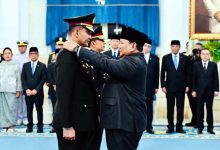 Presiden Prabowo Lantik Komjen Suyudi Ario Seto sebagai Kapolri