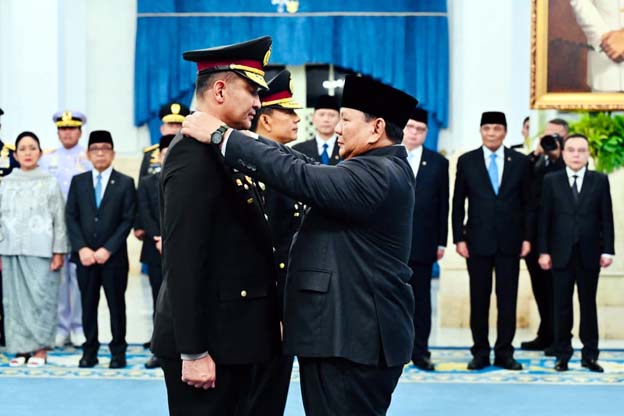 Presiden Prabowo Lantik Komjen Suyudi Ario Seto sebagai Kapolri